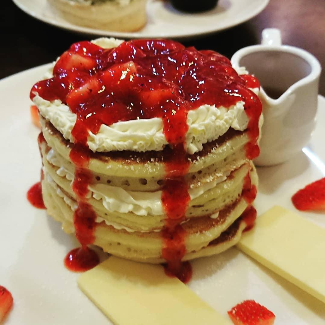 Strawberry Pancakes