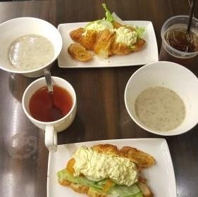 Egg Croissant set meal