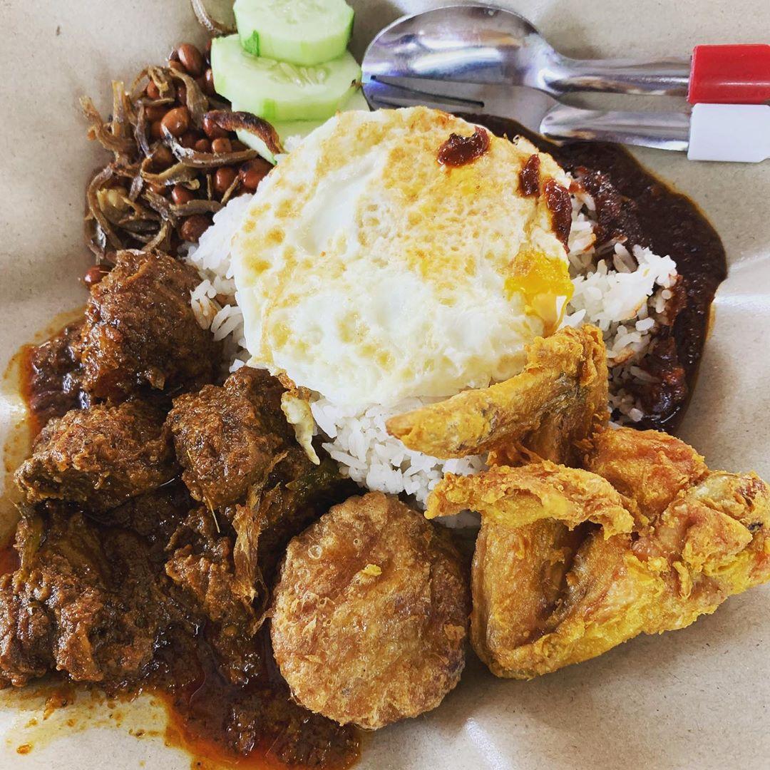 Nasi Lemak with Rendang