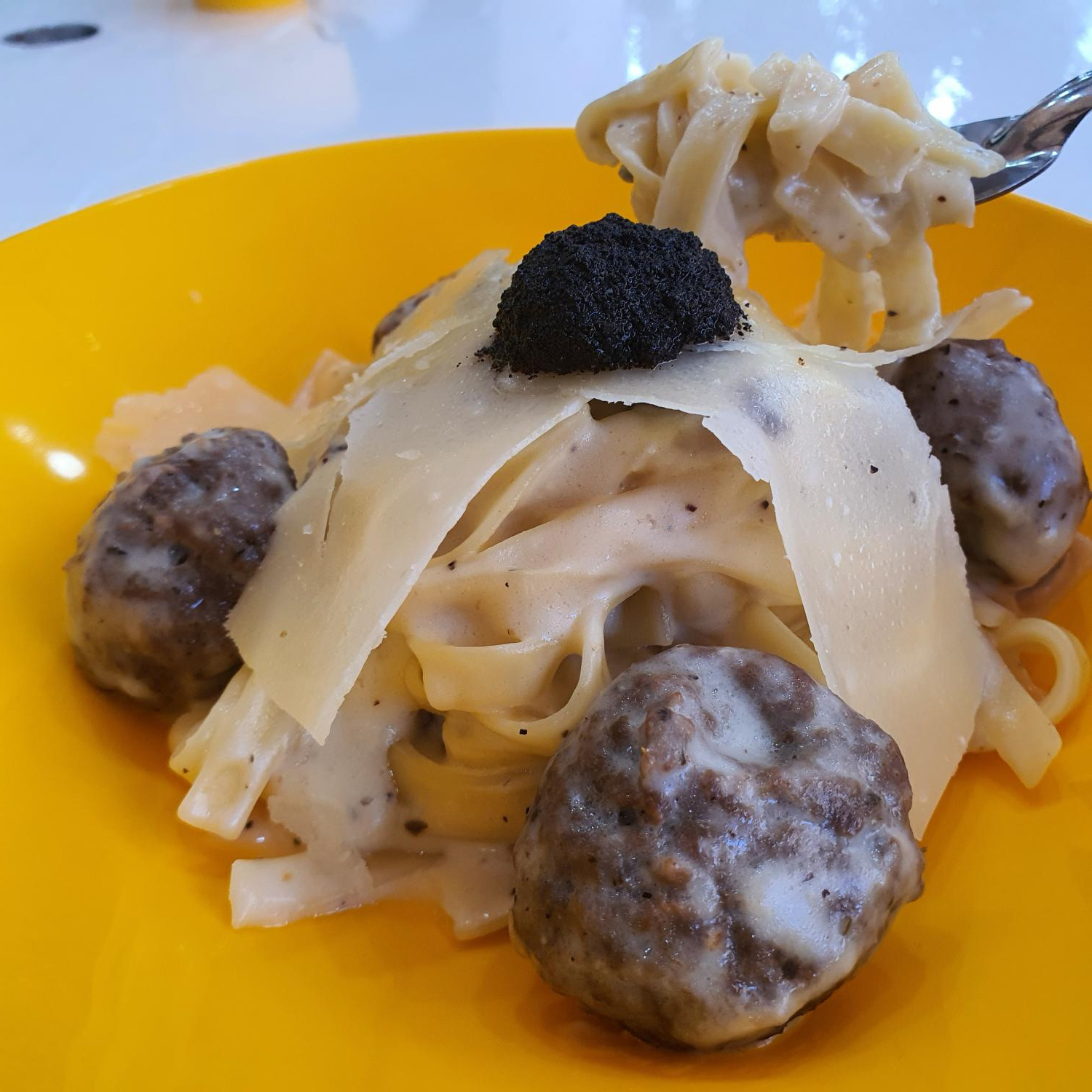 Truffle Cheese Wheel Pasta with Meatballs