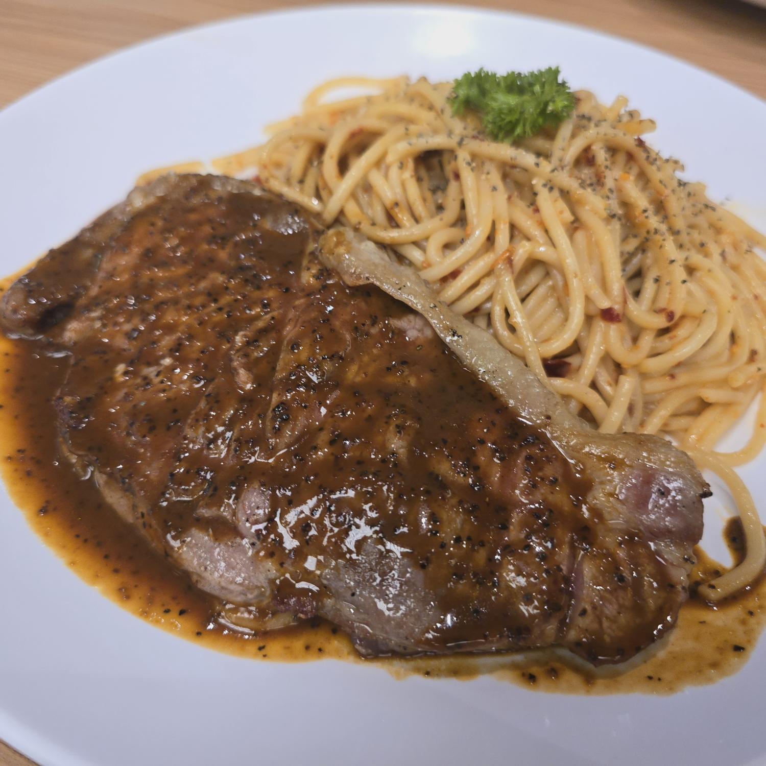 Grilled Beef Steak with Aglio Olio