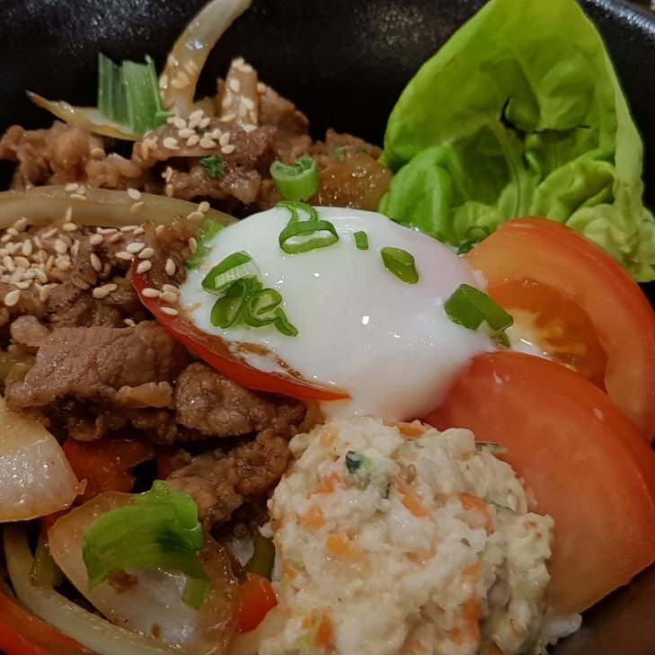 Japanese Style Beef Yakiniku Don