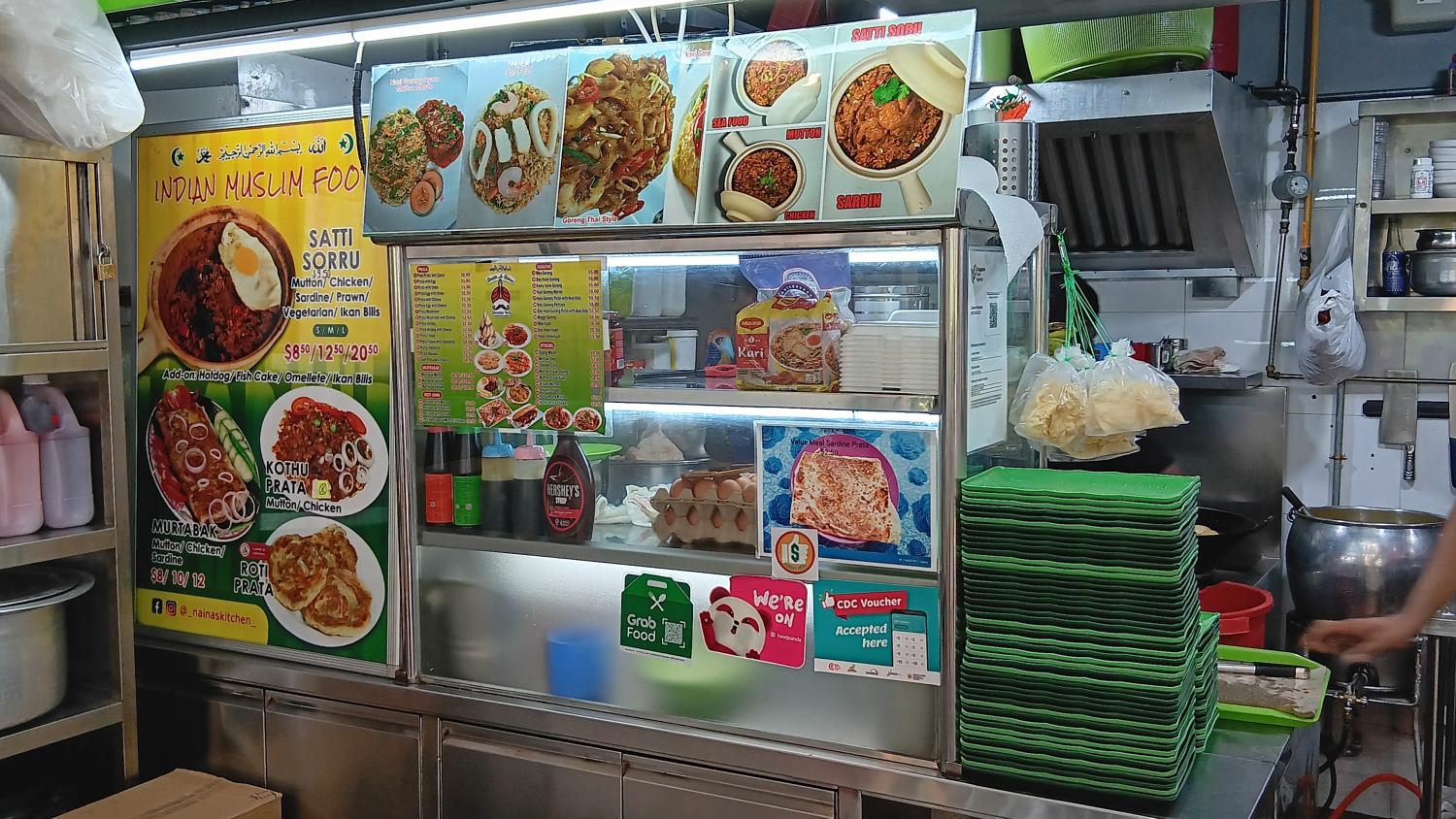 Mee Goreng, Roti Prata n others