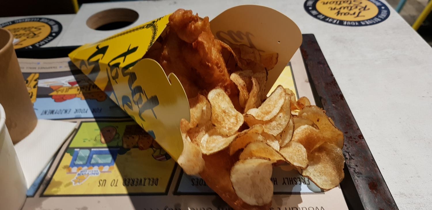 Dory with Crispy Potato Chips