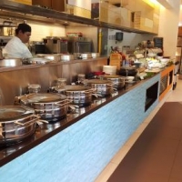 Buffet - Hot dish counter