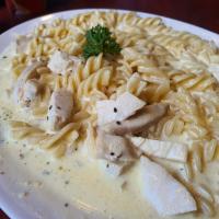 Creamy Chicken Fusilli 