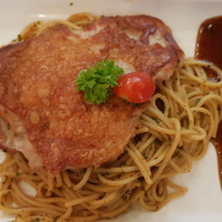 Crispy Skin Chicken Chop Aglio Olio